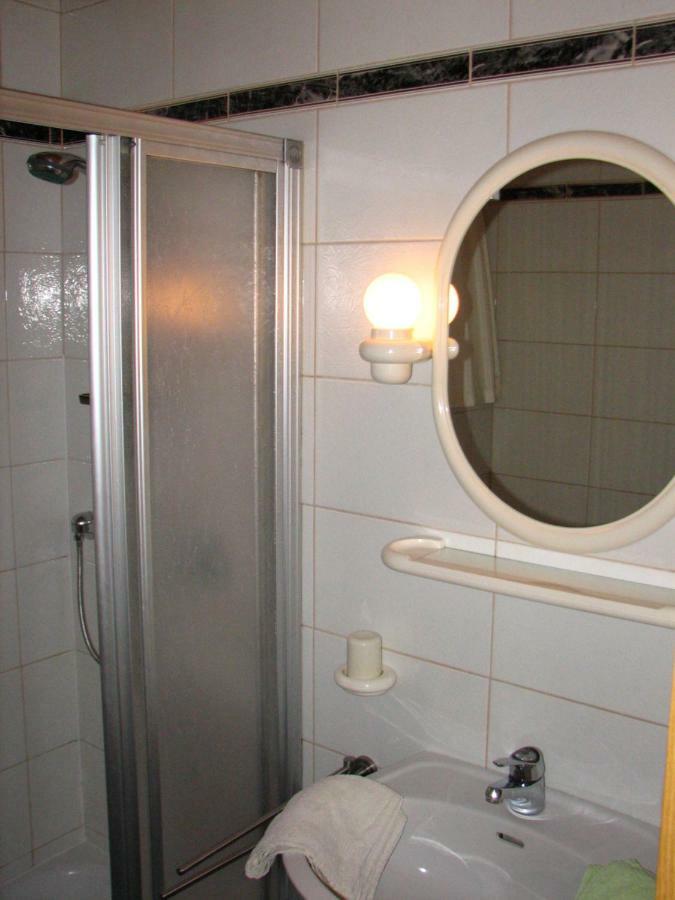 Appartement Lotte Familie Gruenberger Brixen im Thale Exterior foto